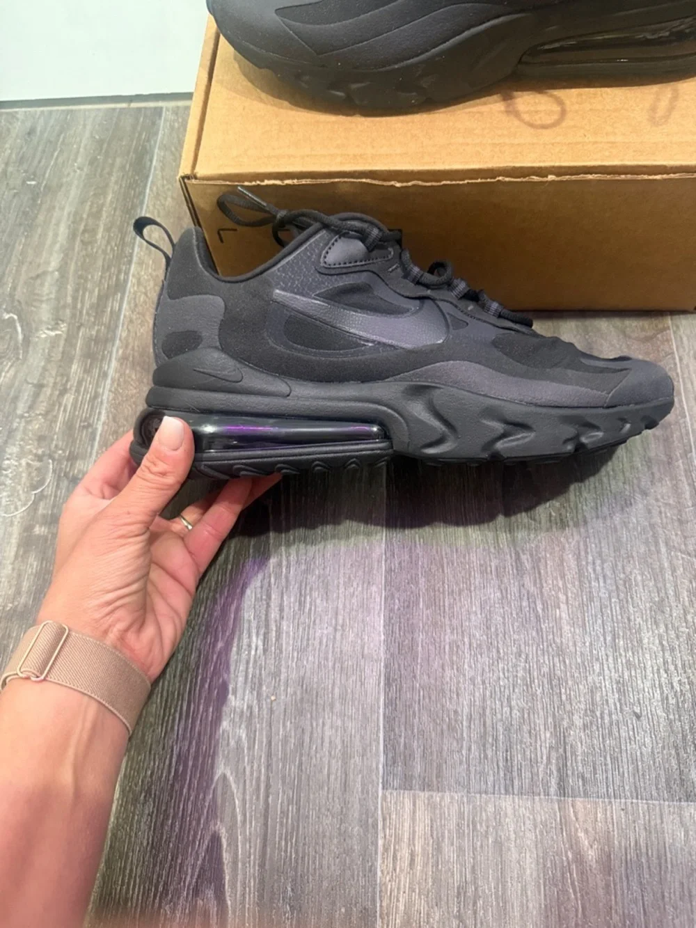 Nike Men’s Air Max 270 React Sneakers - in black oil sz 11